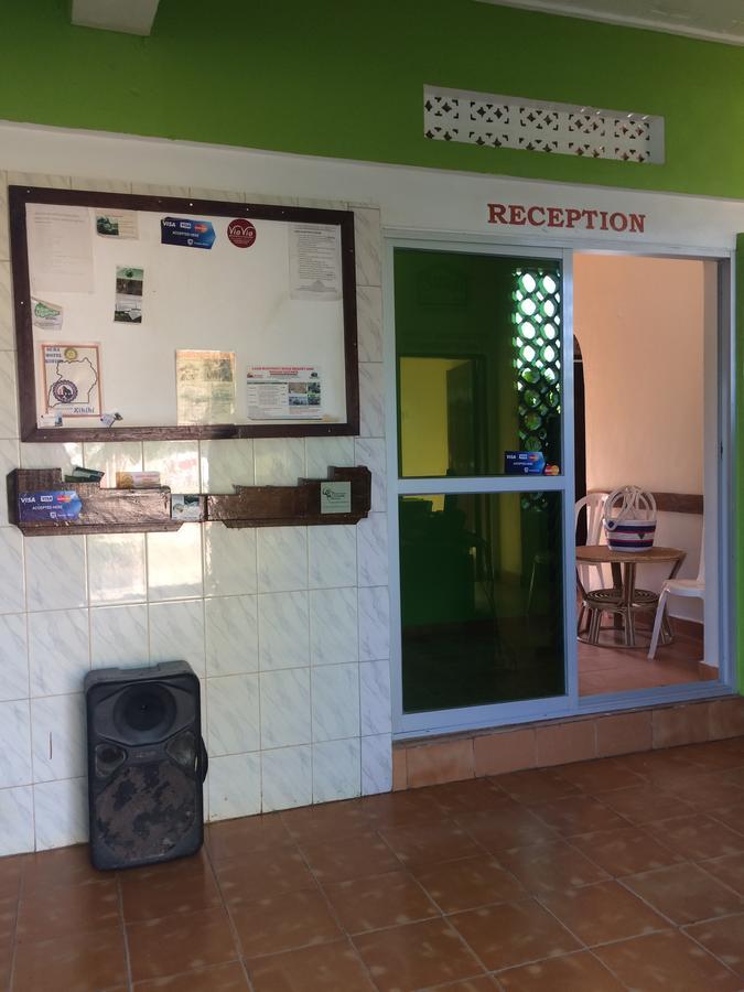 Suba Motel Kihihi Extérieur photo